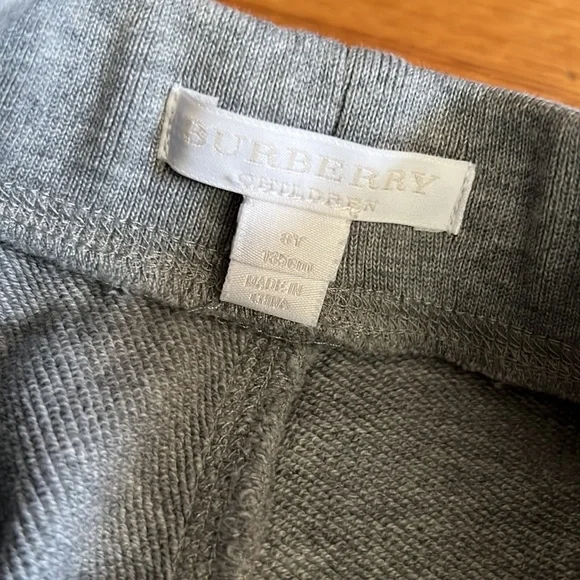 Burberry Sweat Shorts - Picture 3 of 4